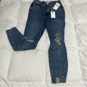 Good American Good Waste Crop 4/27